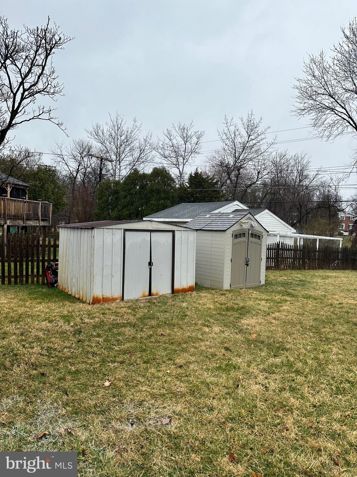 CAMPFIELD GARDENS - Residential