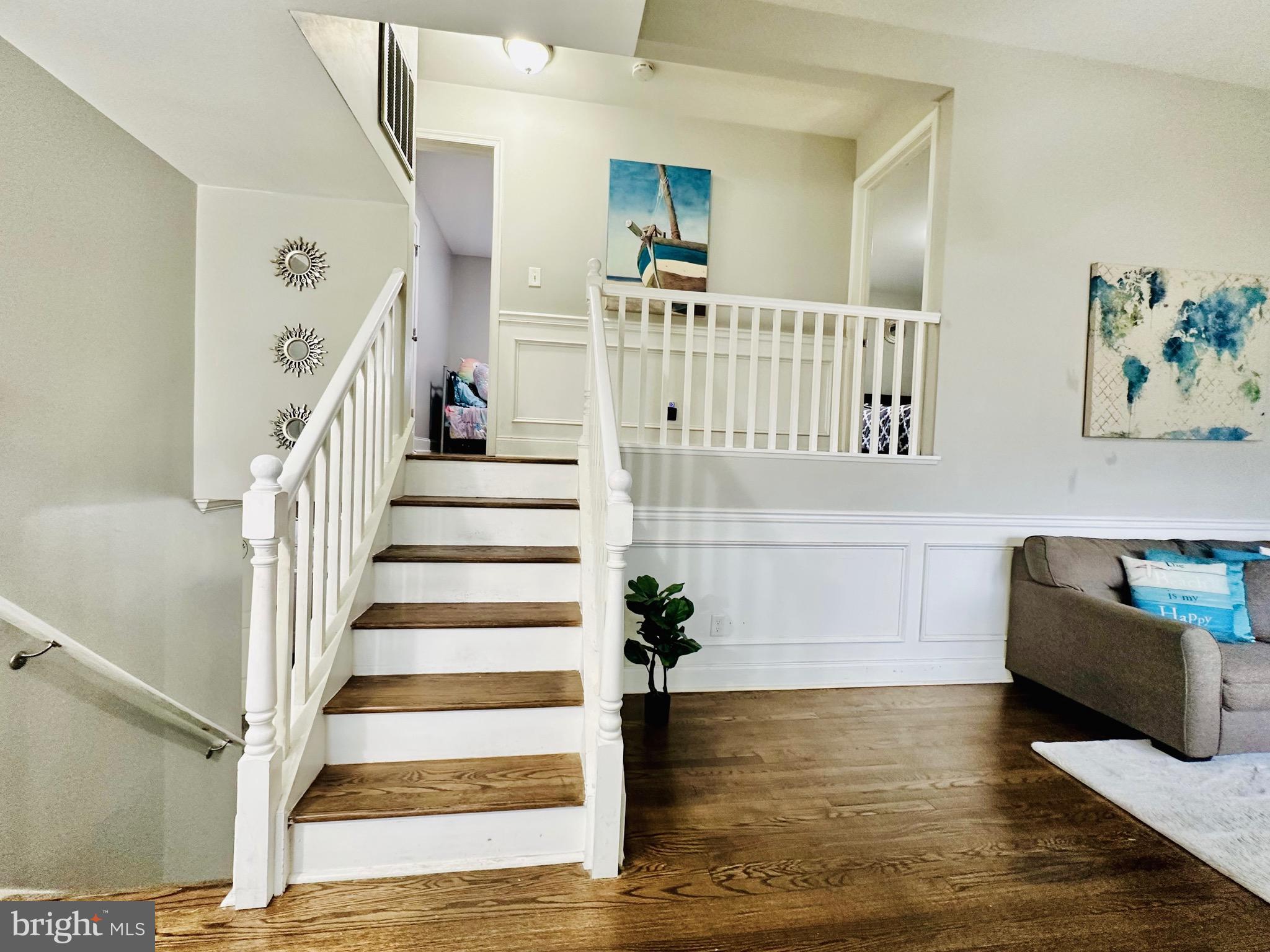 CAMPFIELD GARDENS - Residential