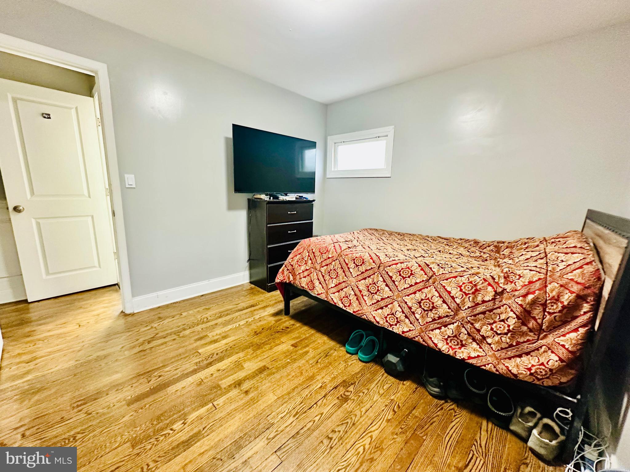 CAMPFIELD GARDENS - Residential