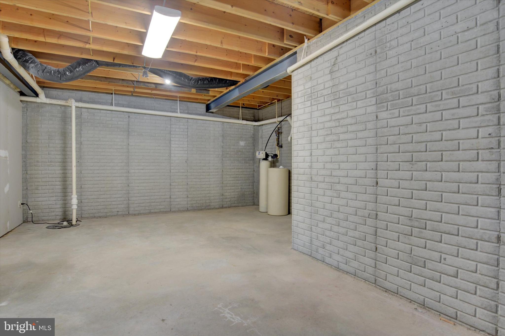 BENT CREEK CROSSING - Residential