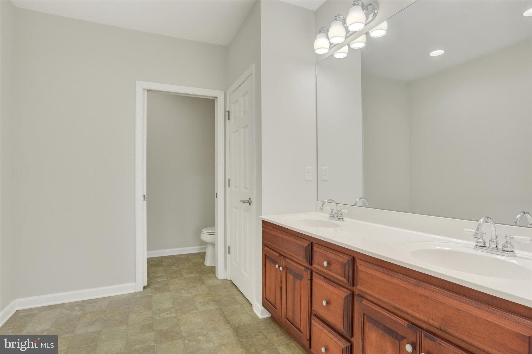 BENT CREEK CROSSING - Residential