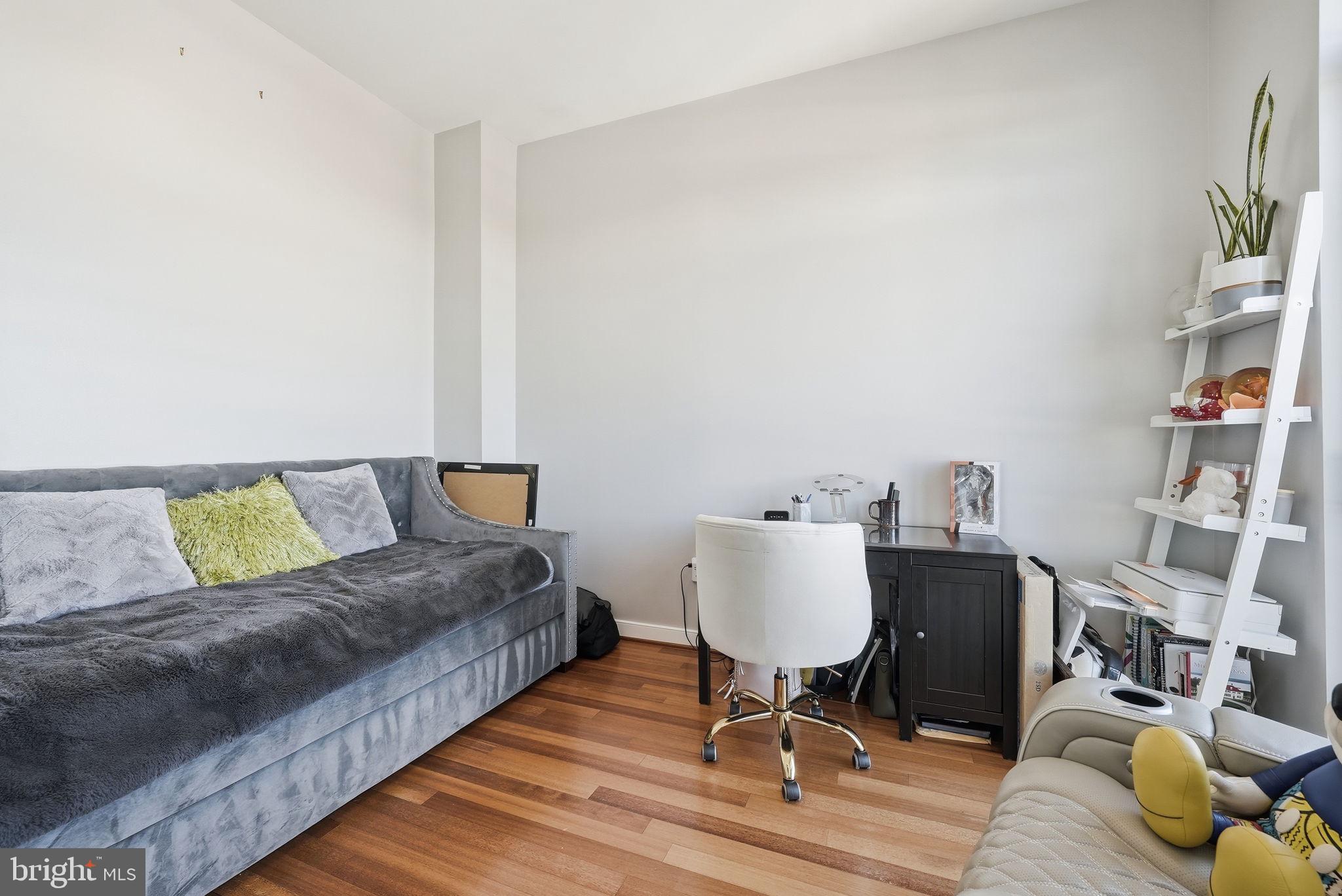 ONE NATIONAL HARBOR CONDOMINIUM - Residential