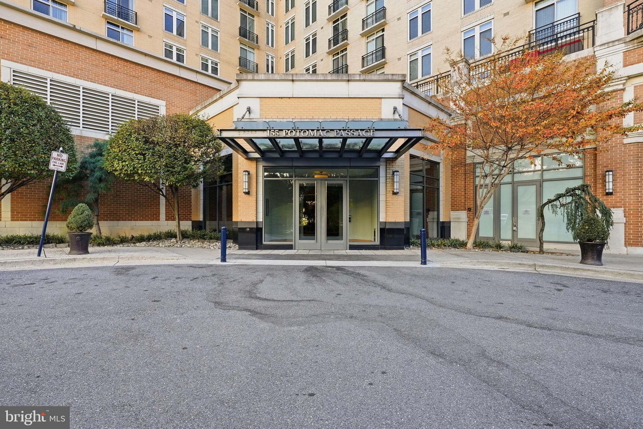 155 POTOMAC PASSAGE PH05