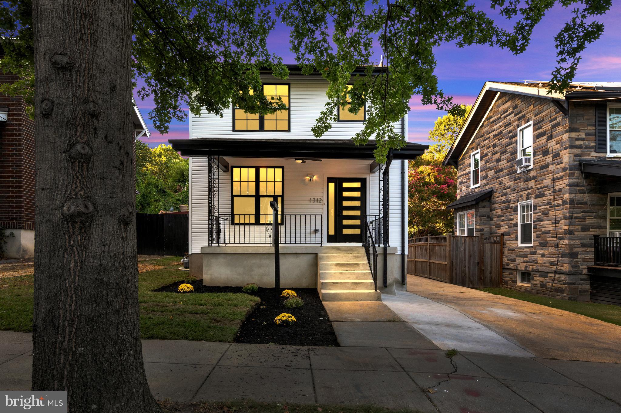 1312 FRANKLIN STREET NE