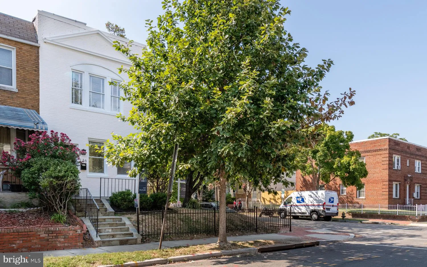 136 16th Street NE, Washington, DC 20002