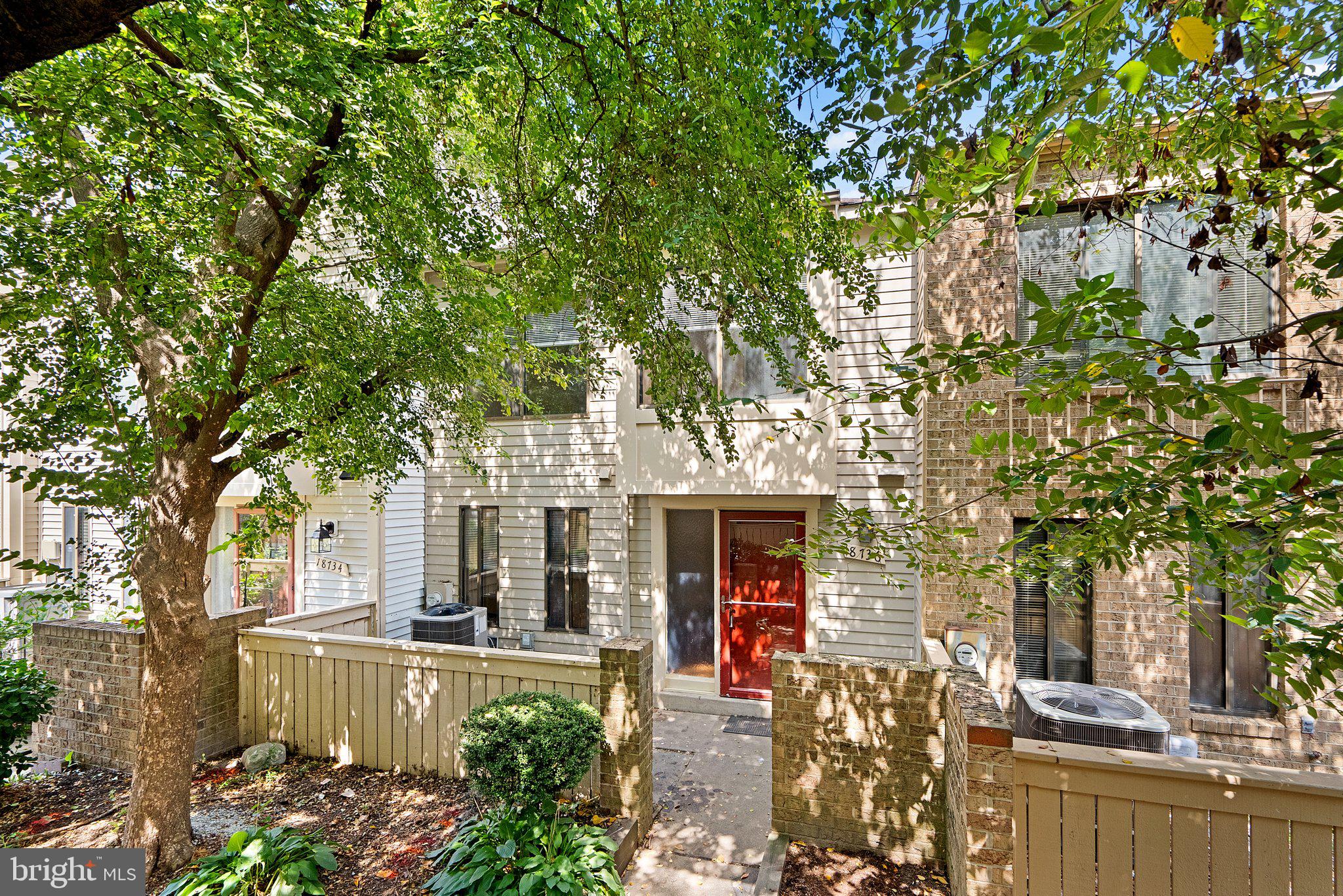 NATHANS HILL - Residential