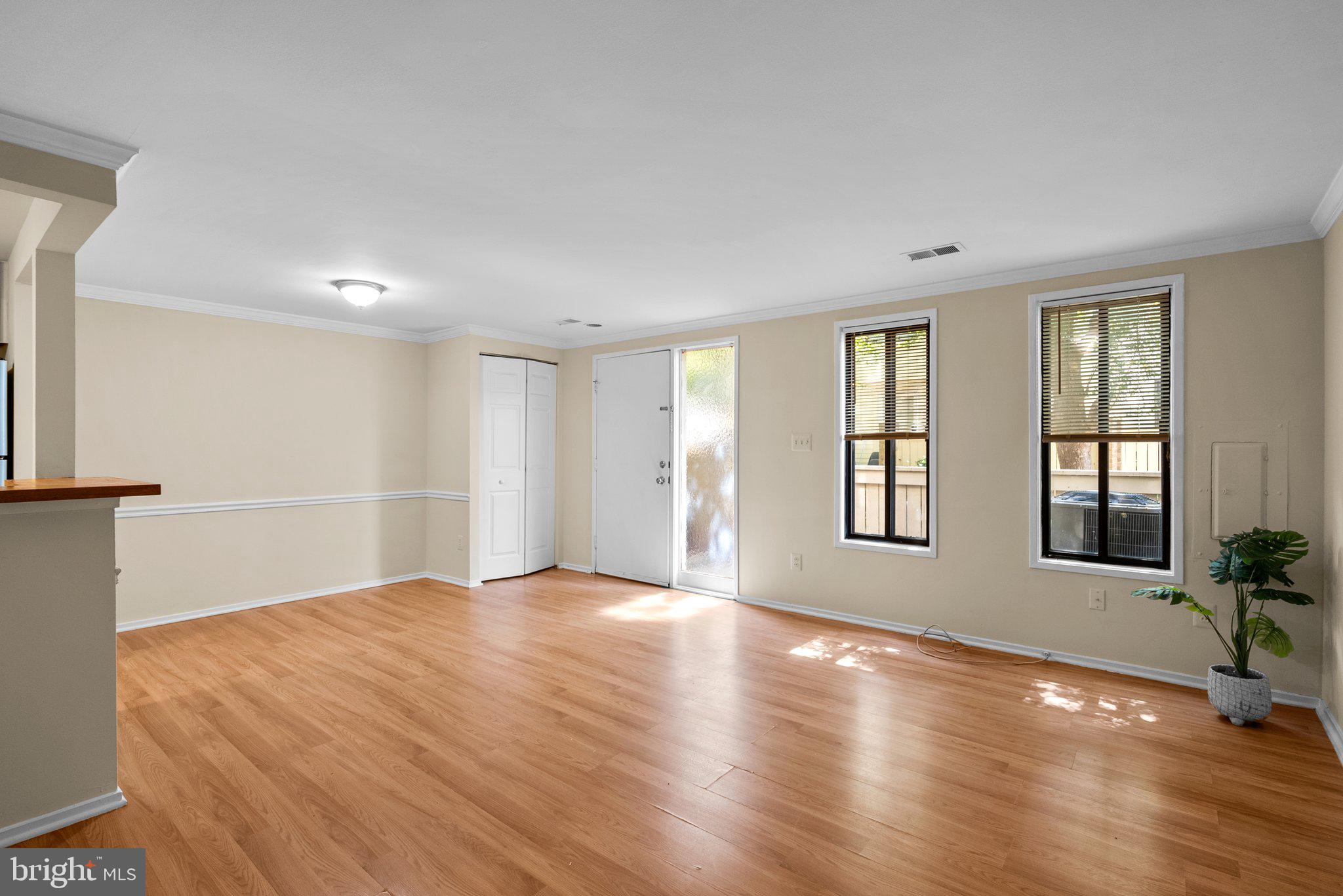 NATHANS HILL - Residential