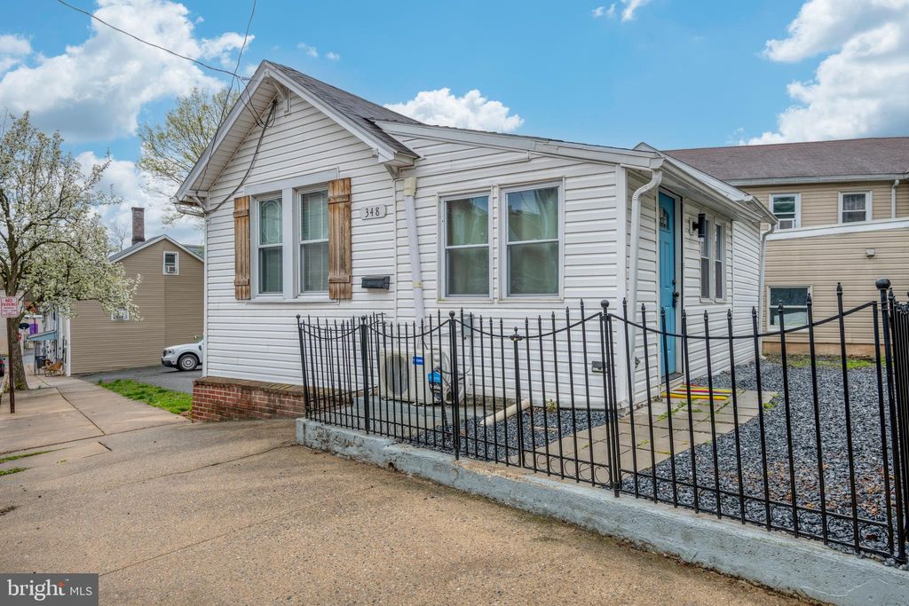 Photo of 348 S 3rd Street, COLUMBIA, PA 17512 (MLS # PALA2067052)