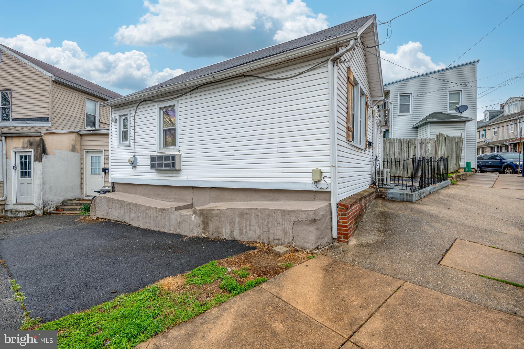 COLUMBIA BOROUGH - Residential