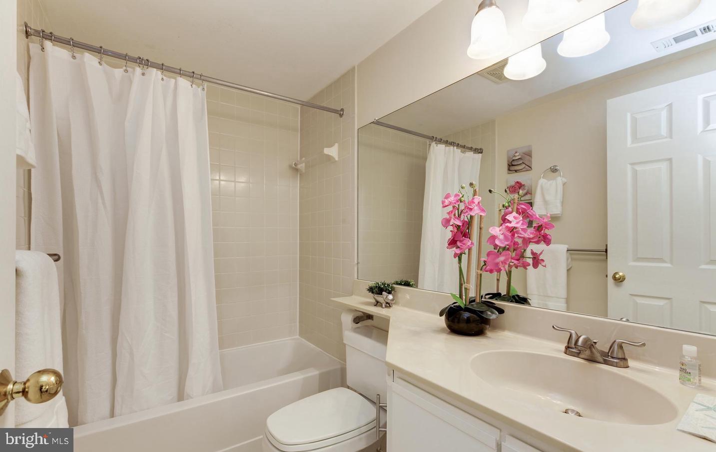 GABLES OF TUCKERMAN - Residential