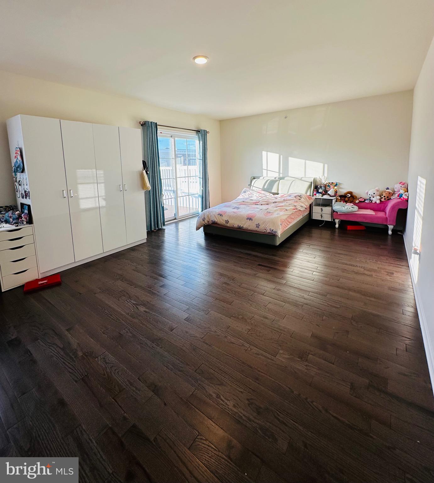 SIENA PLACE - Residential