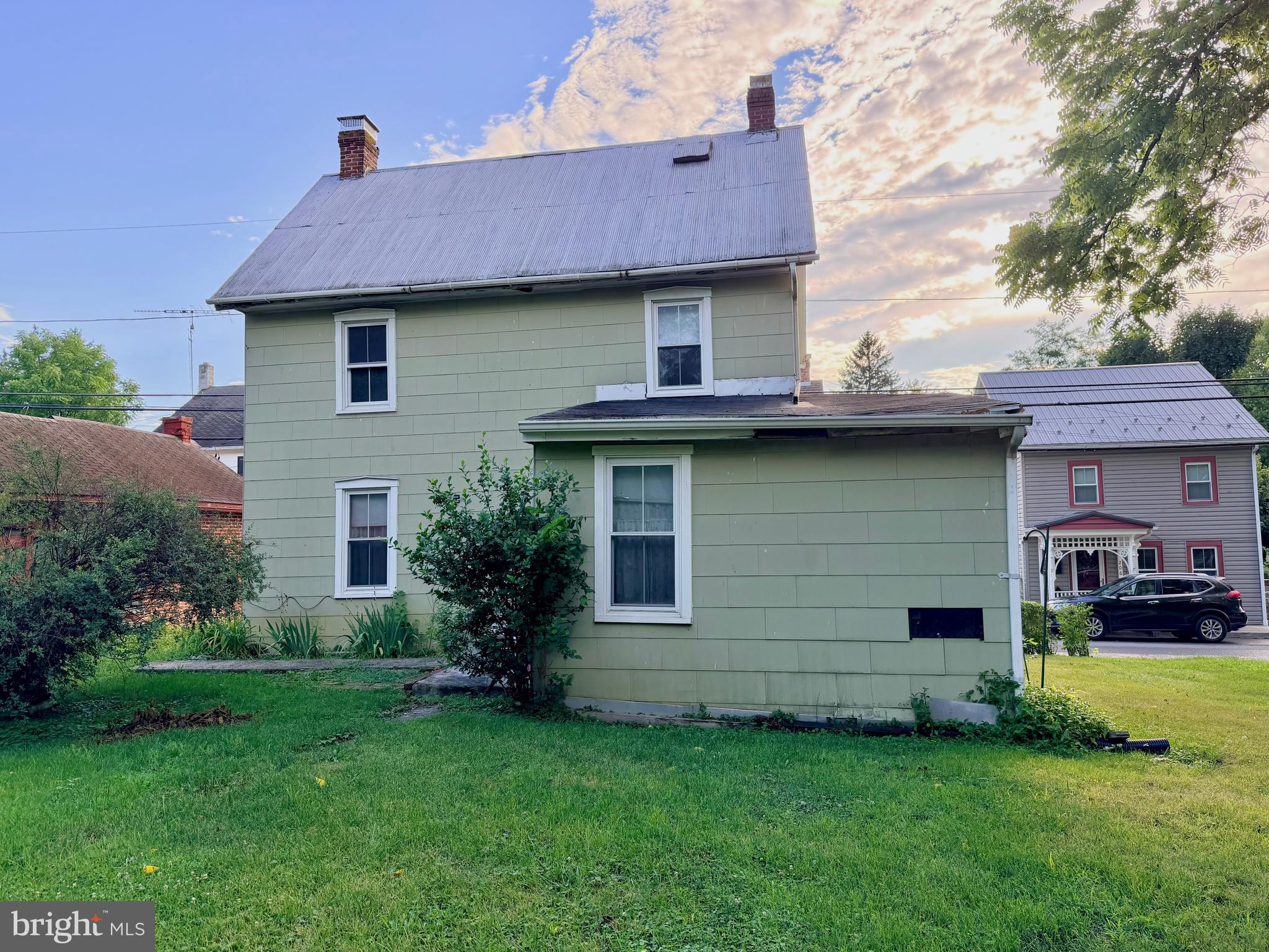 213 S S FAYETTE STREET