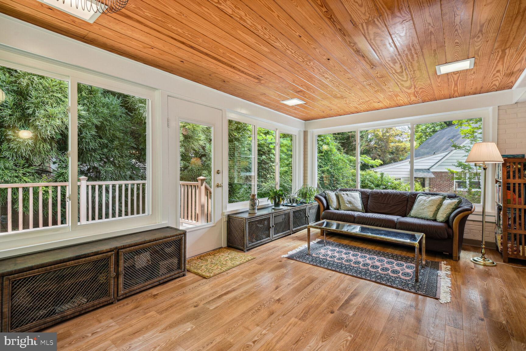 TAKOMA PARK - Residential