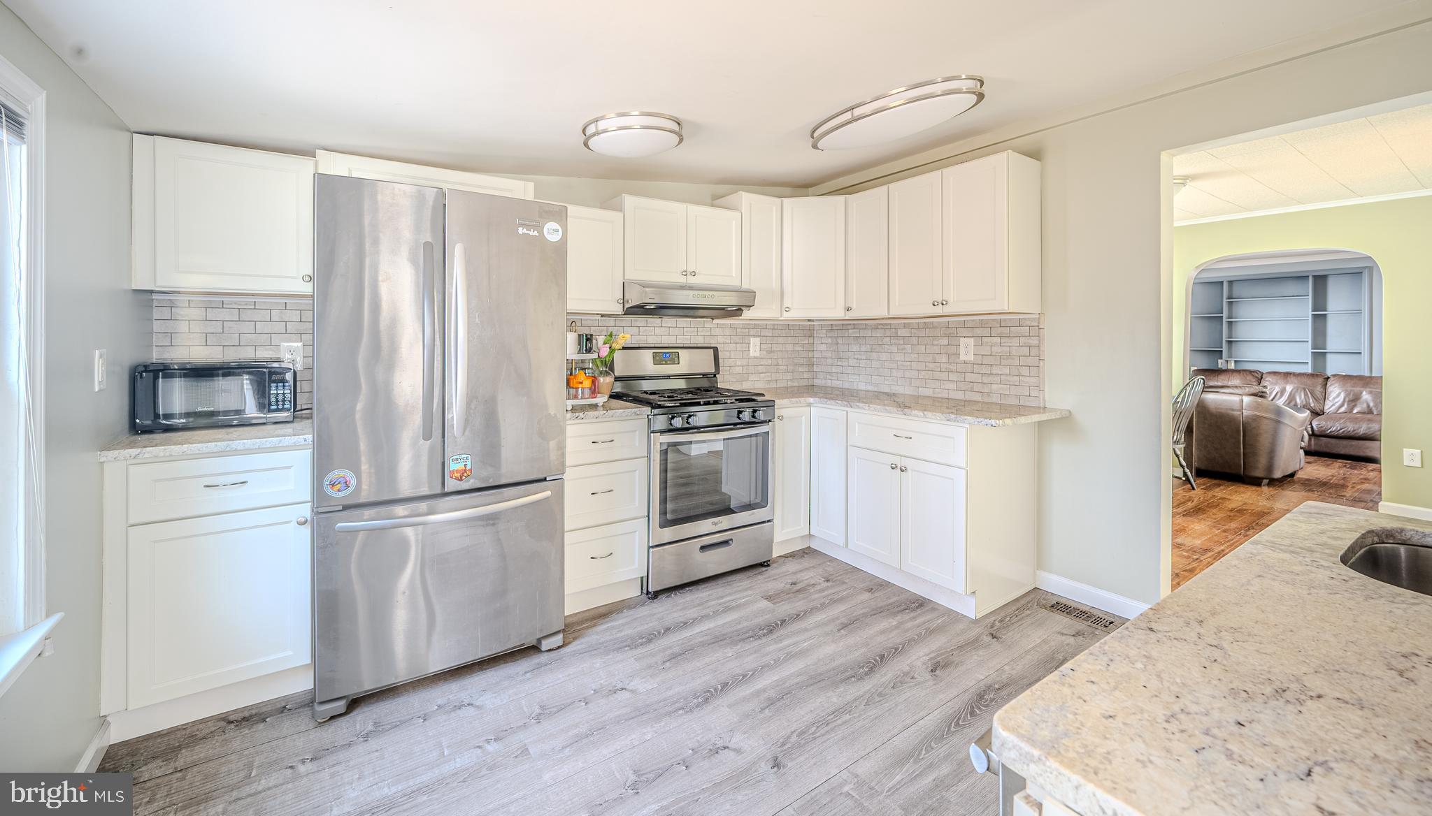 ELSMERE MANOR - Residential