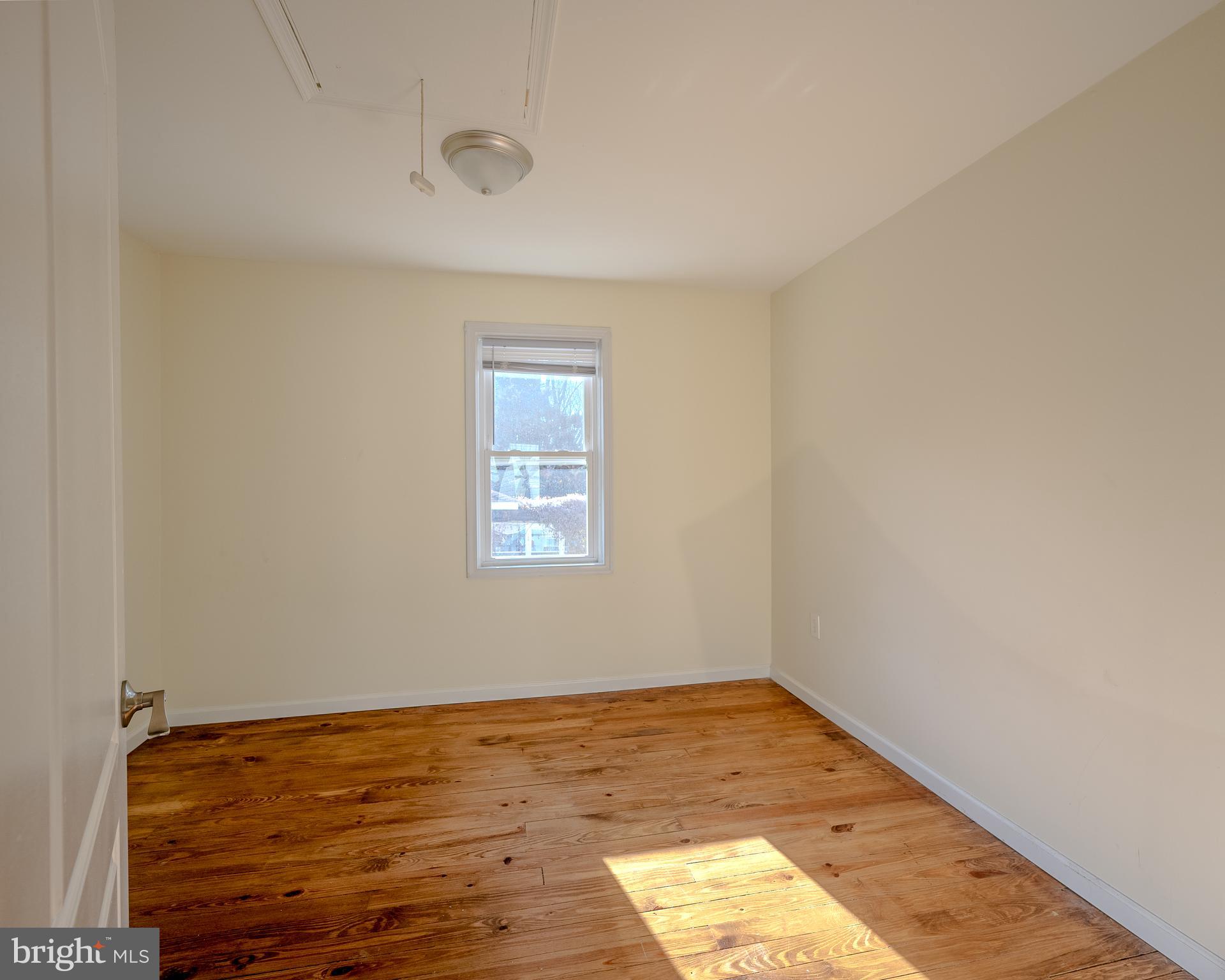 ELSMERE MANOR - Residential