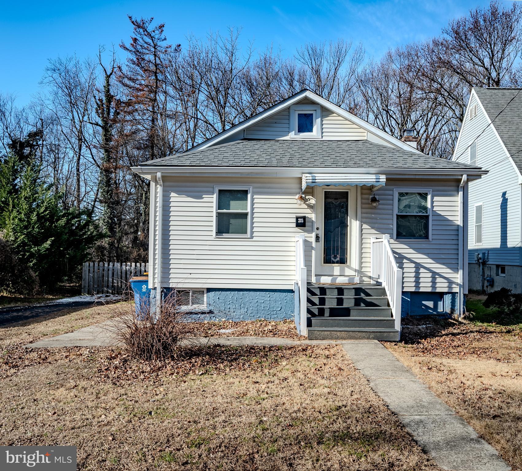 ELSMERE MANOR - Residential