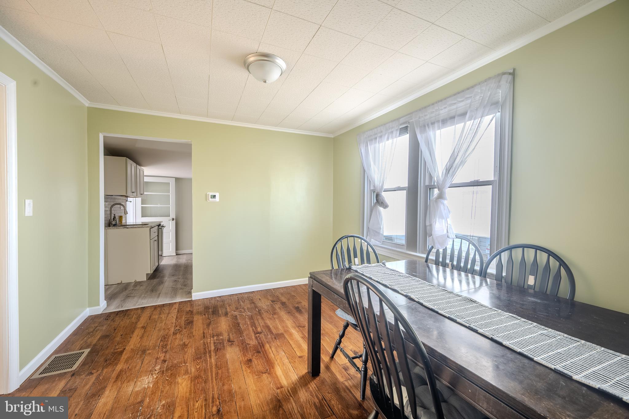 ELSMERE MANOR - Residential