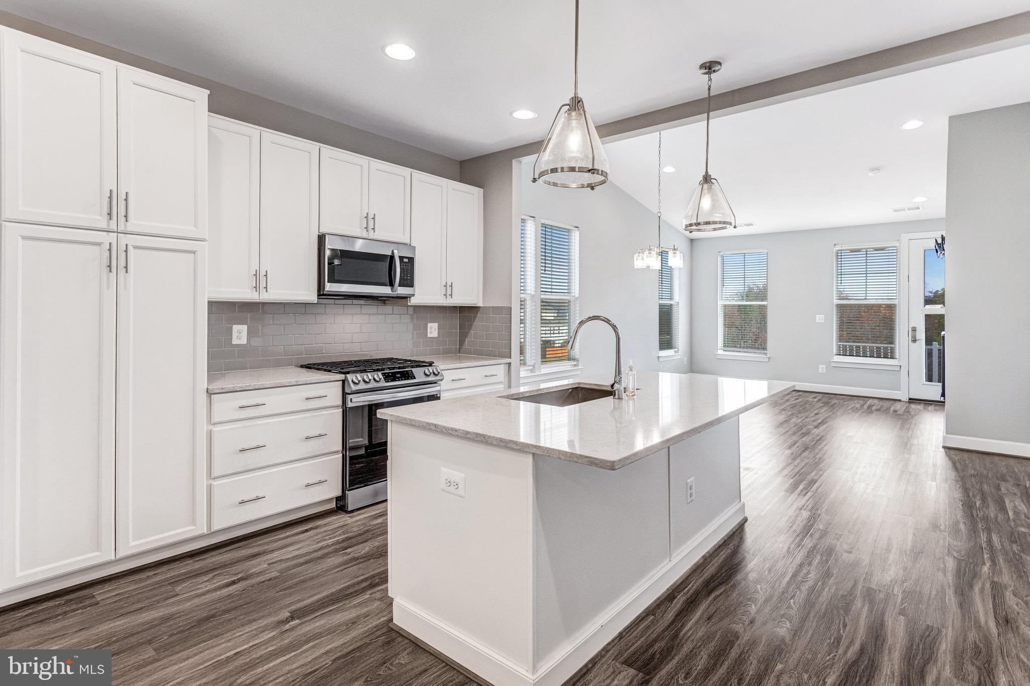 EMBREY MILL - Residential