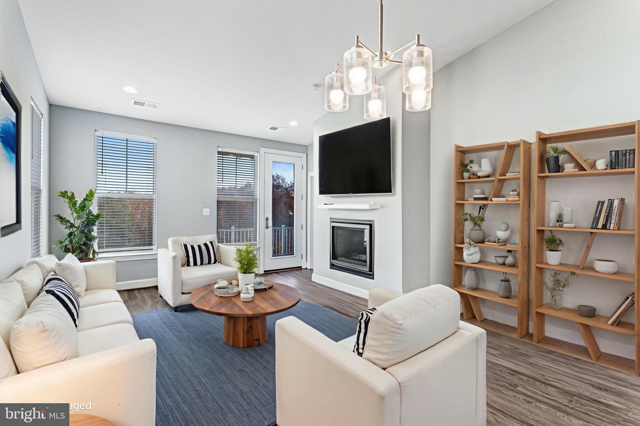 EMBREY MILL - Residential