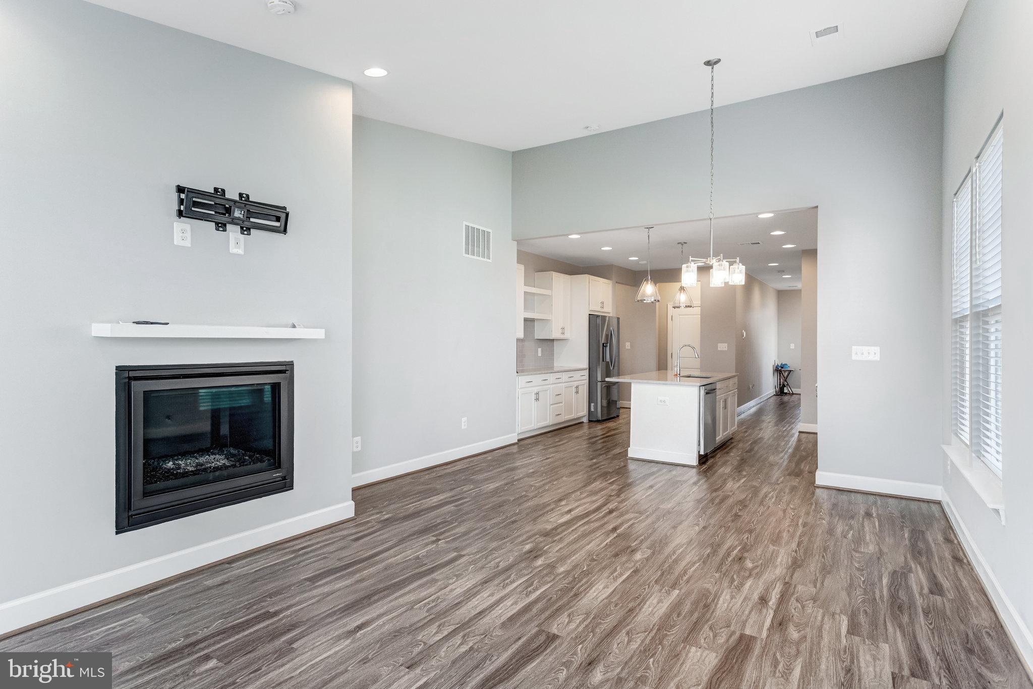 EMBREY MILL - Residential