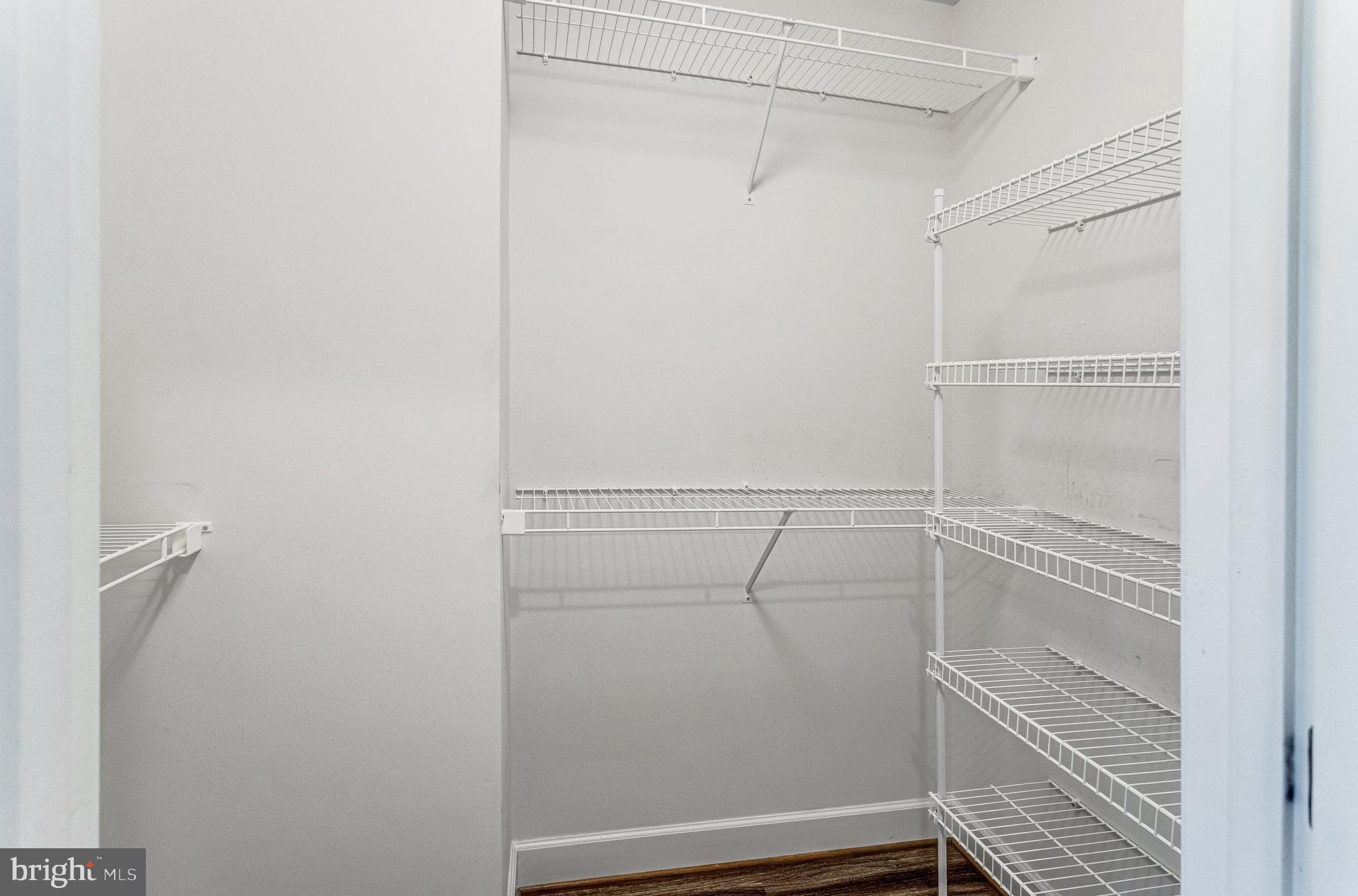 EMBREY MILL - Residential