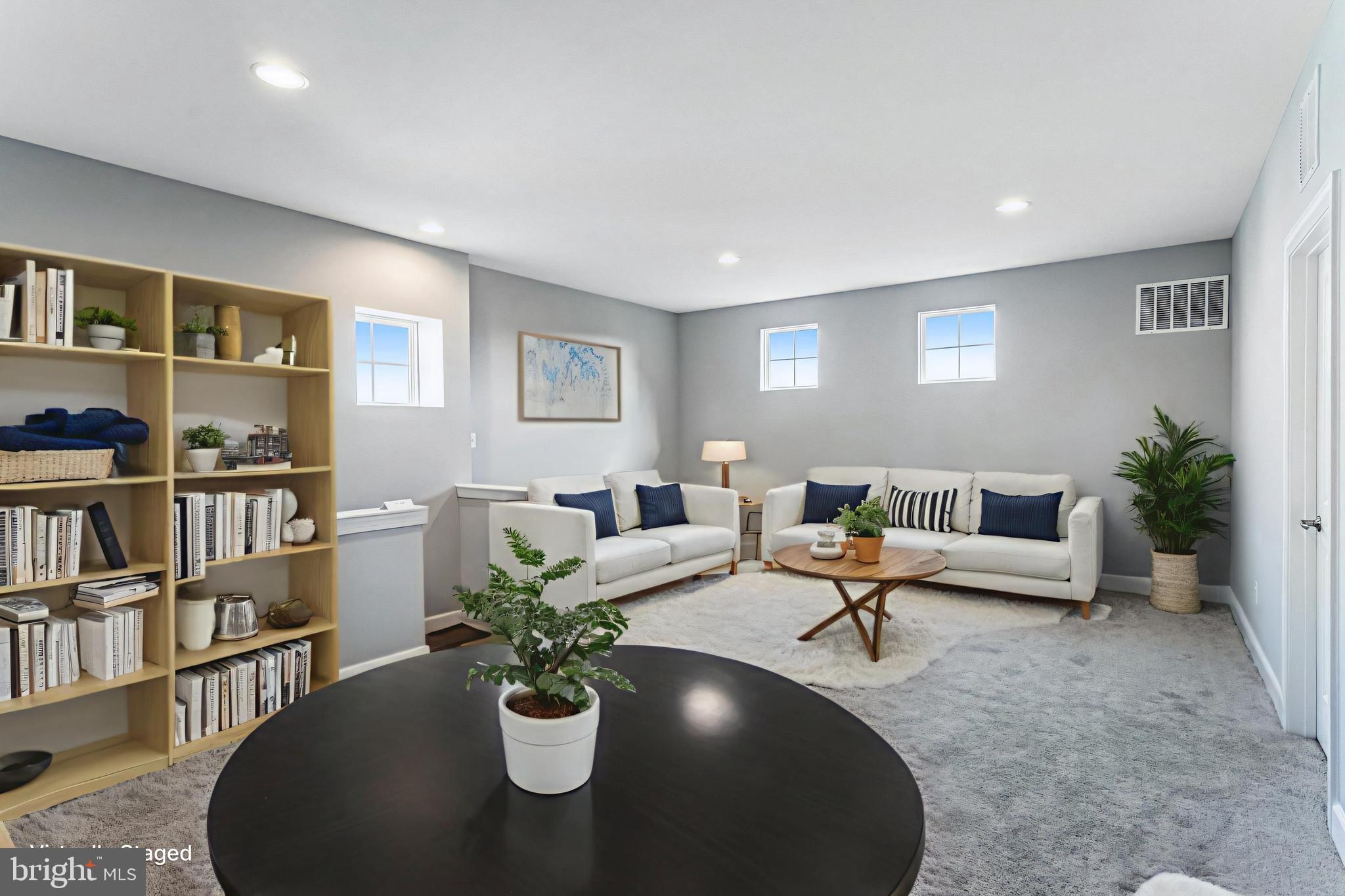 EMBREY MILL - Residential