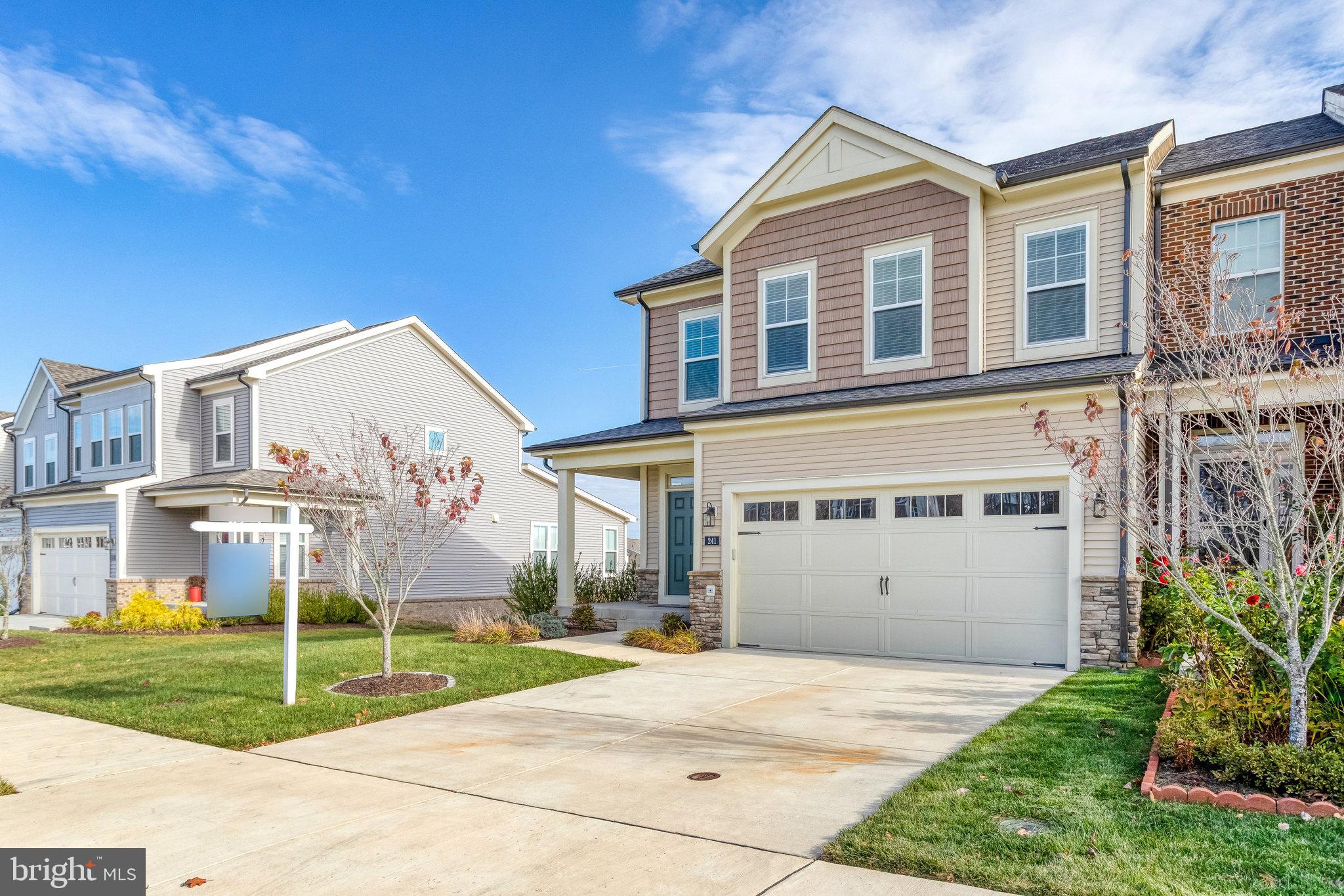 EMBREY MILL - Residential