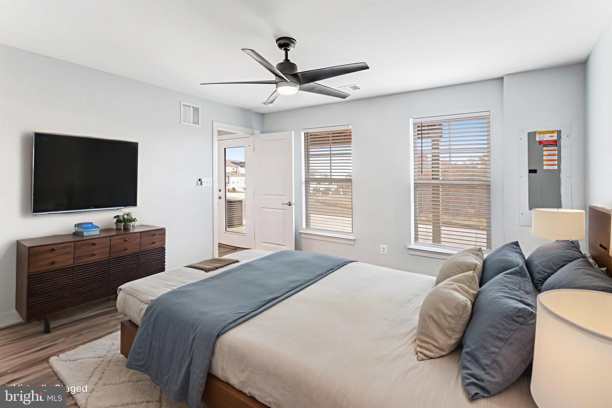 EMBREY MILL - Residential