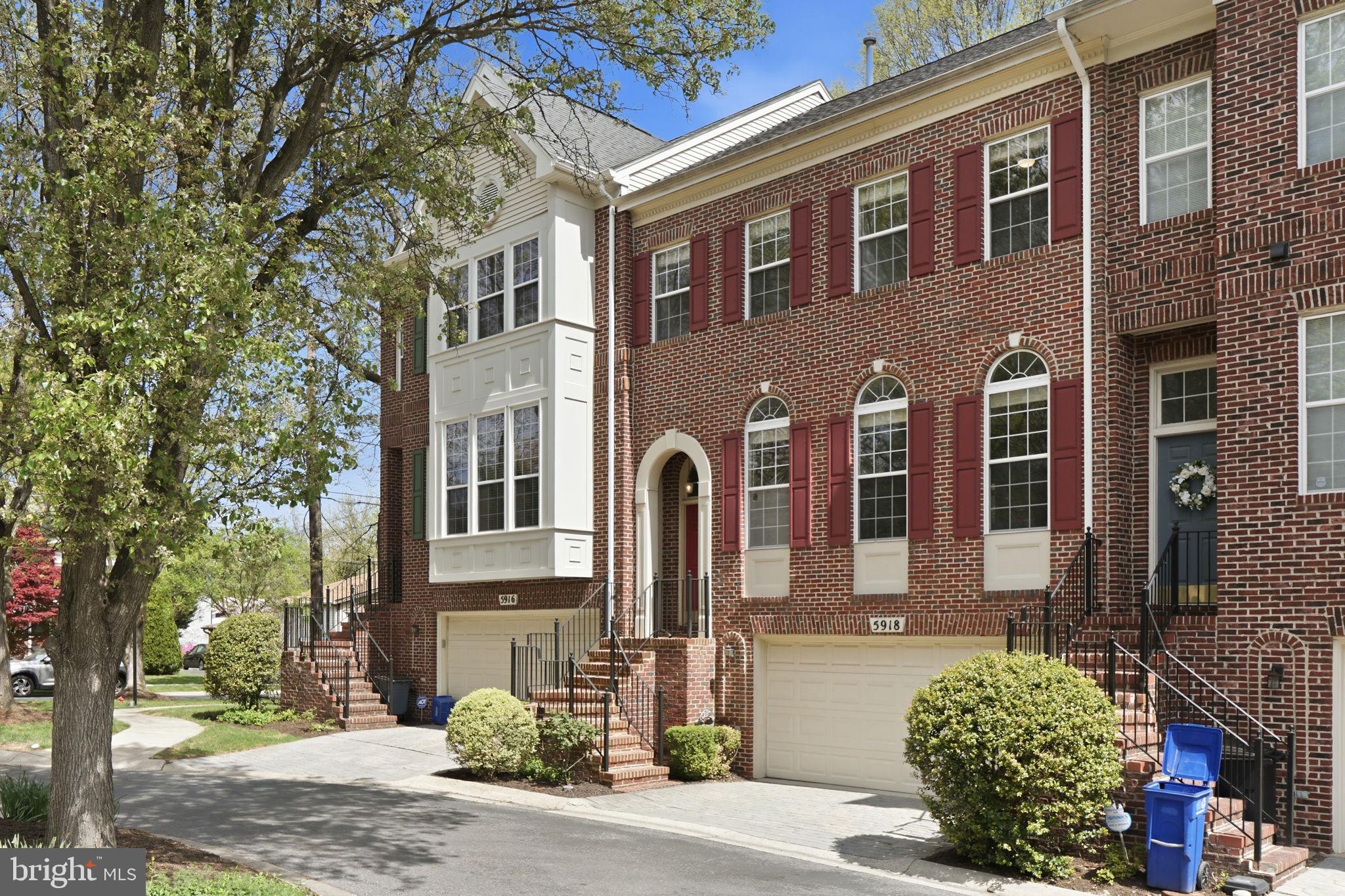 CAMBRIDGE WALK - Residential