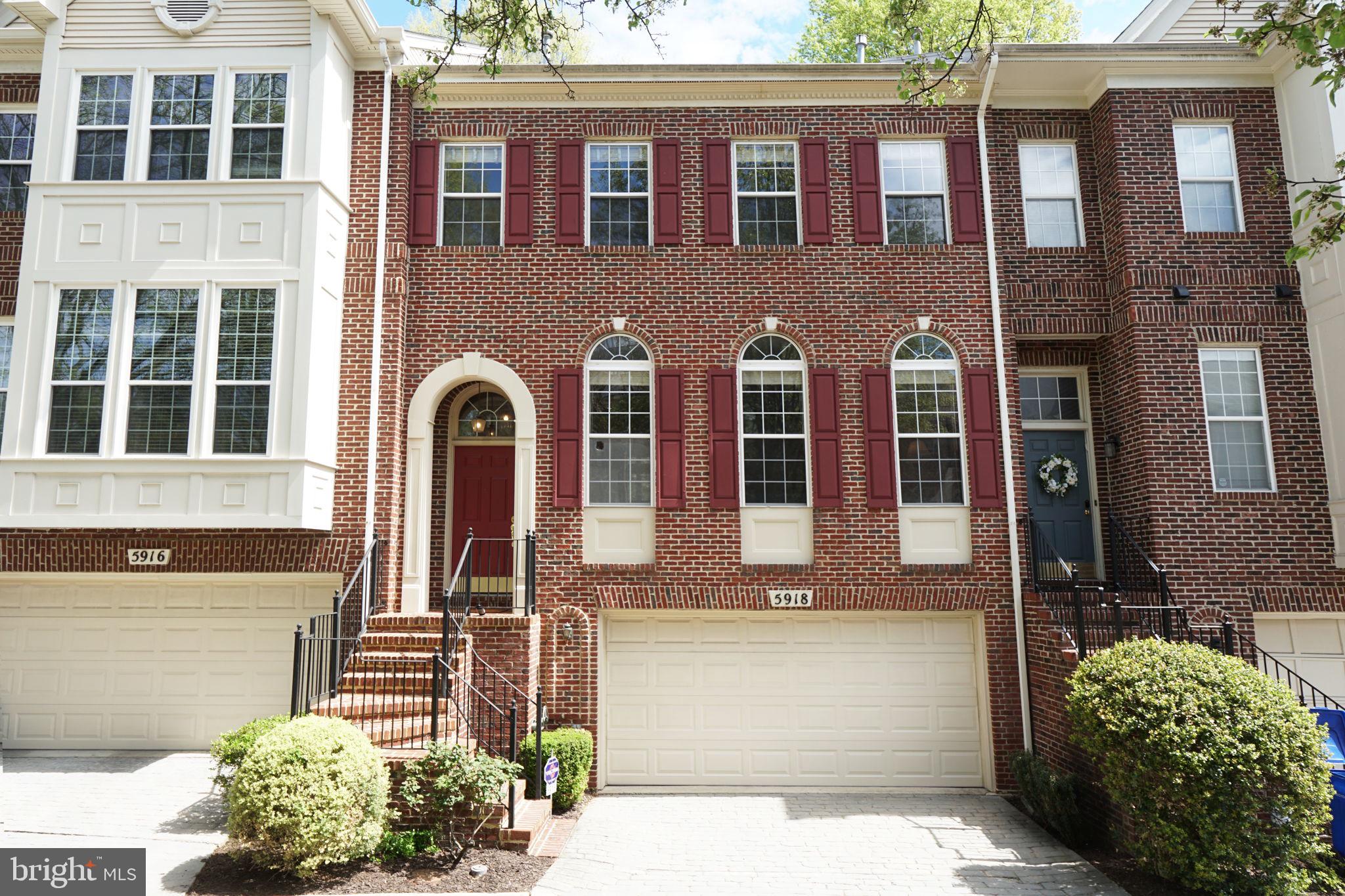 CAMBRIDGE WALK - Residential