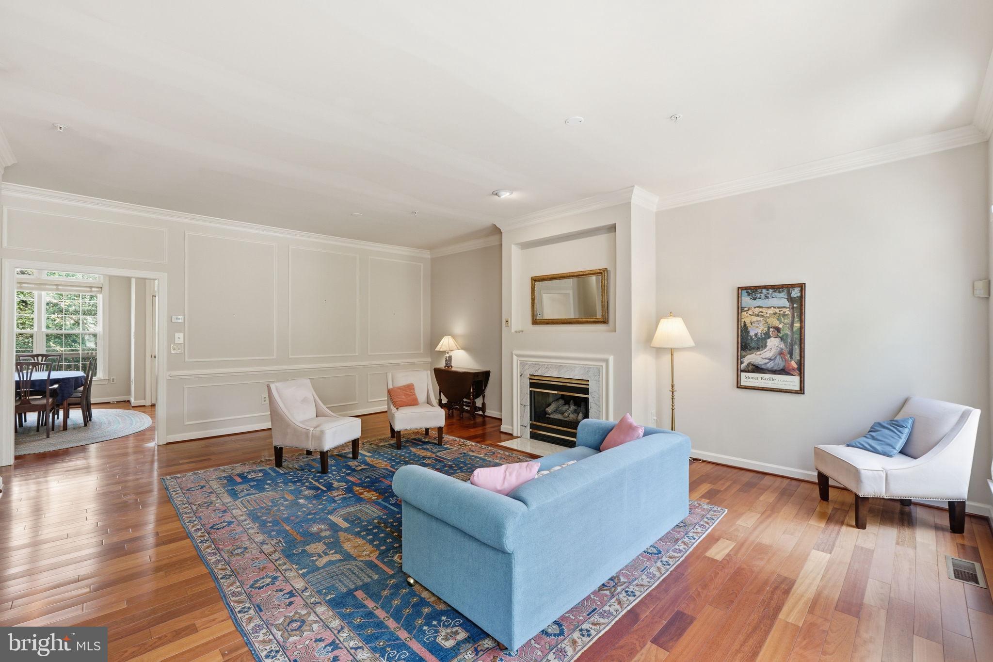 CAMBRIDGE WALK - Residential