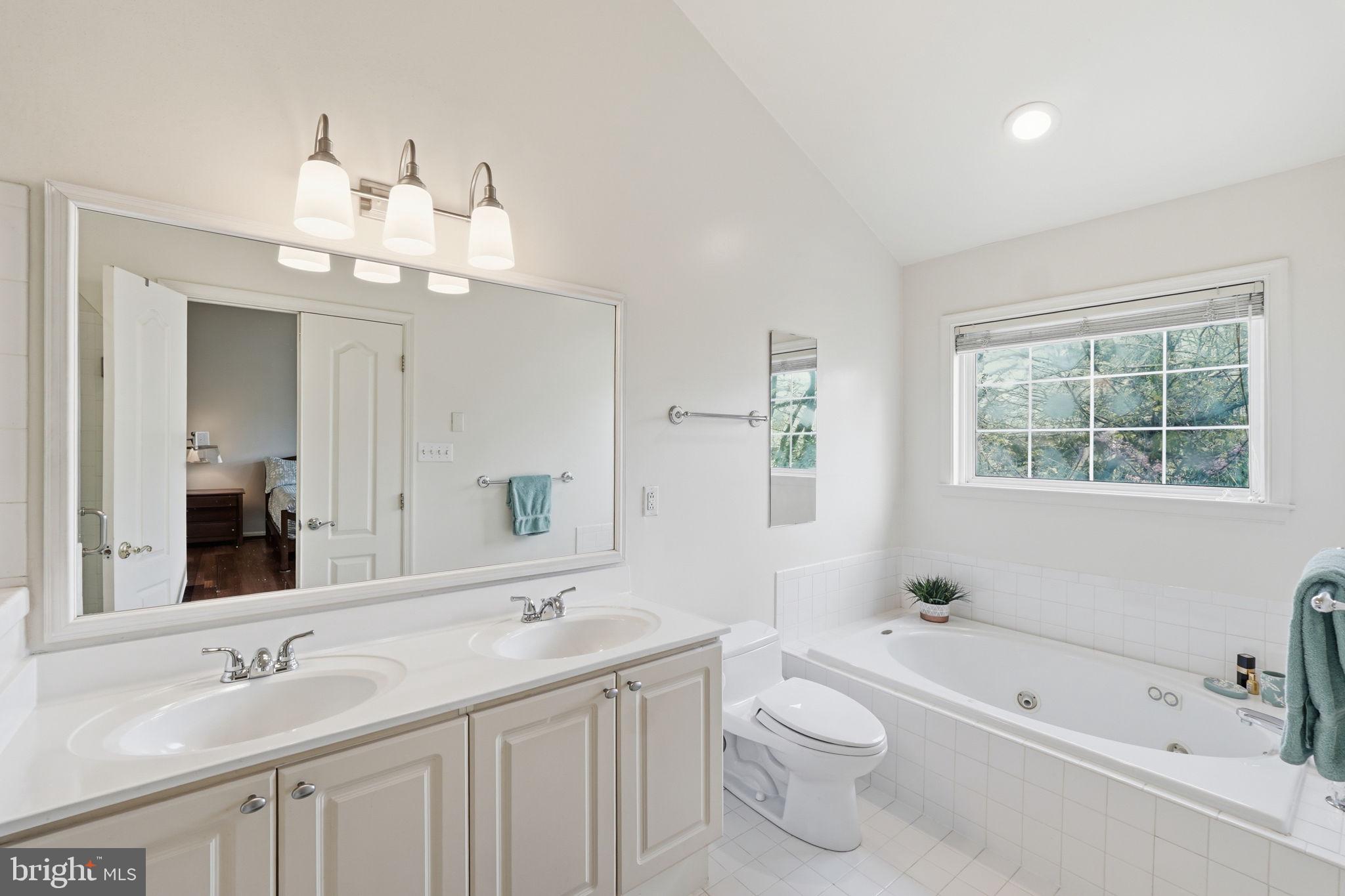 CAMBRIDGE WALK - Residential