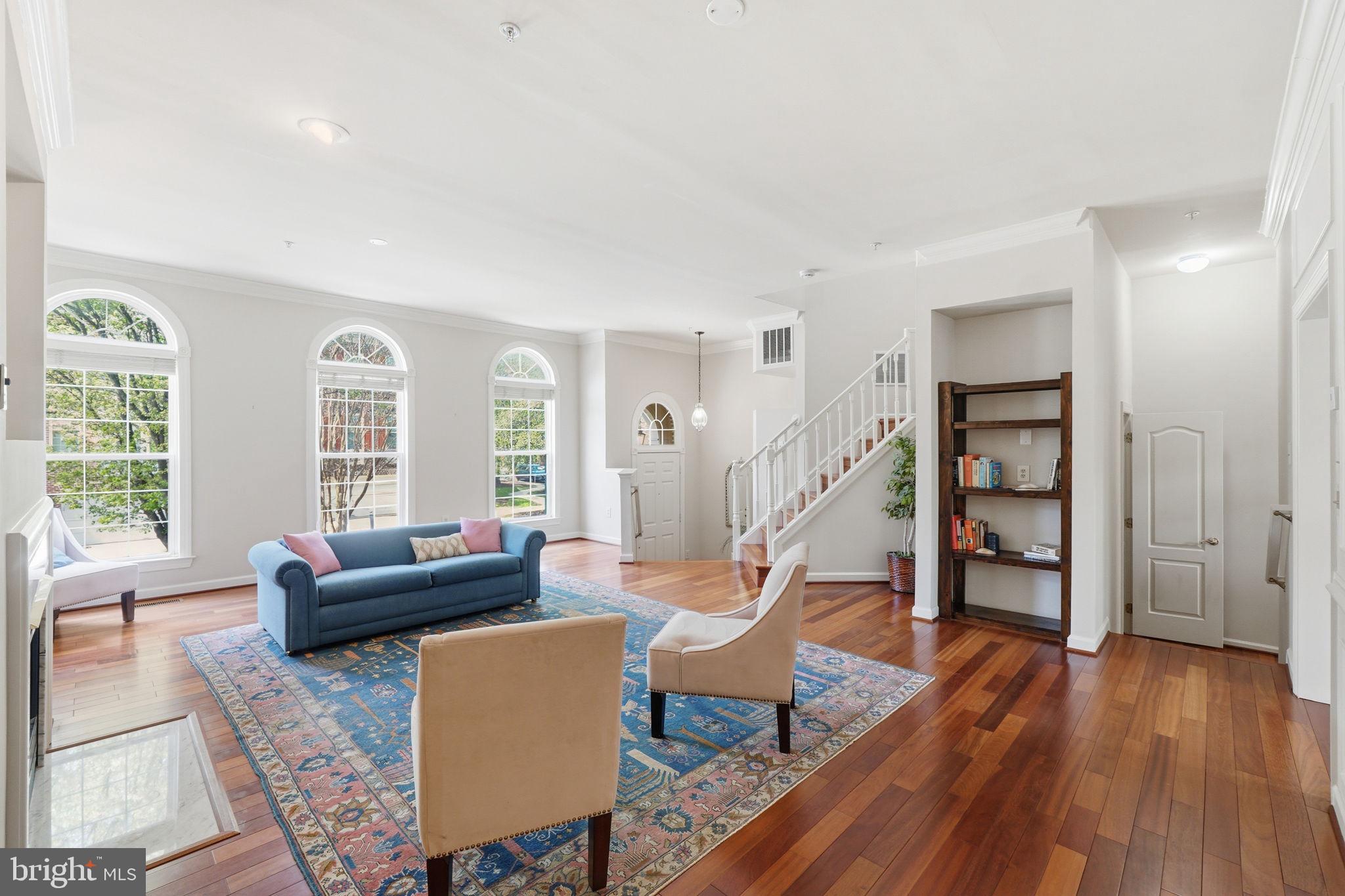 CAMBRIDGE WALK - Residential