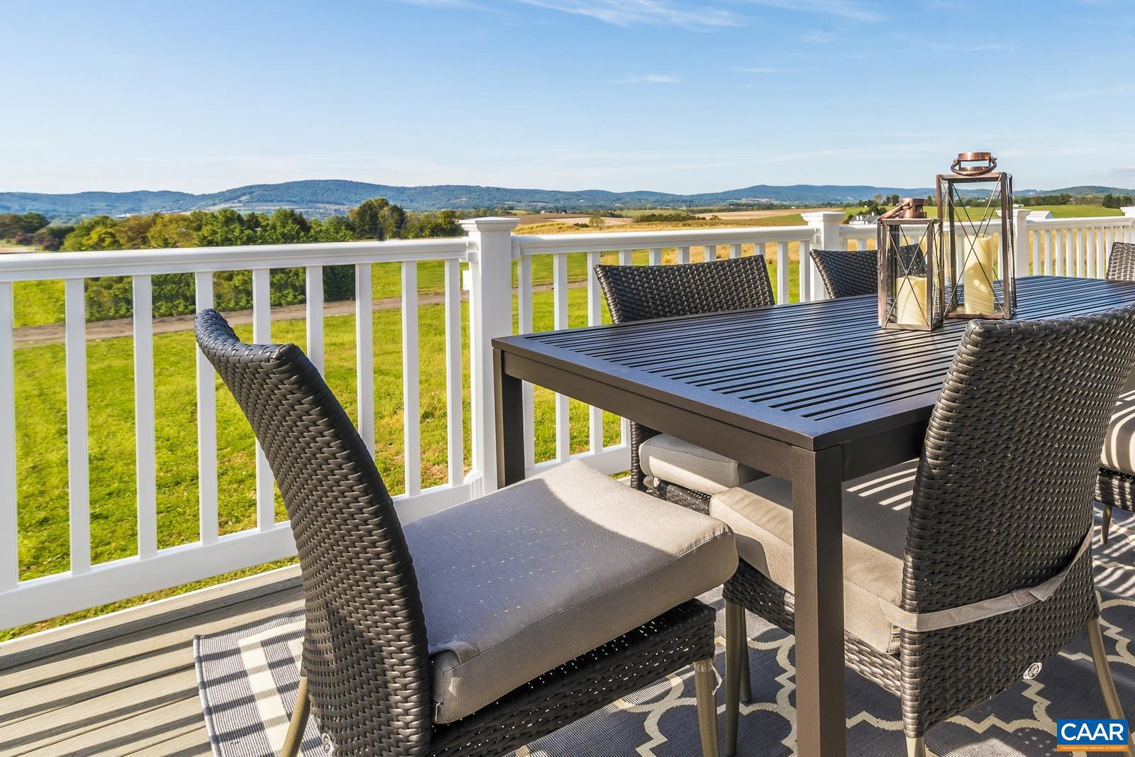 MYERS CORNER - Residential