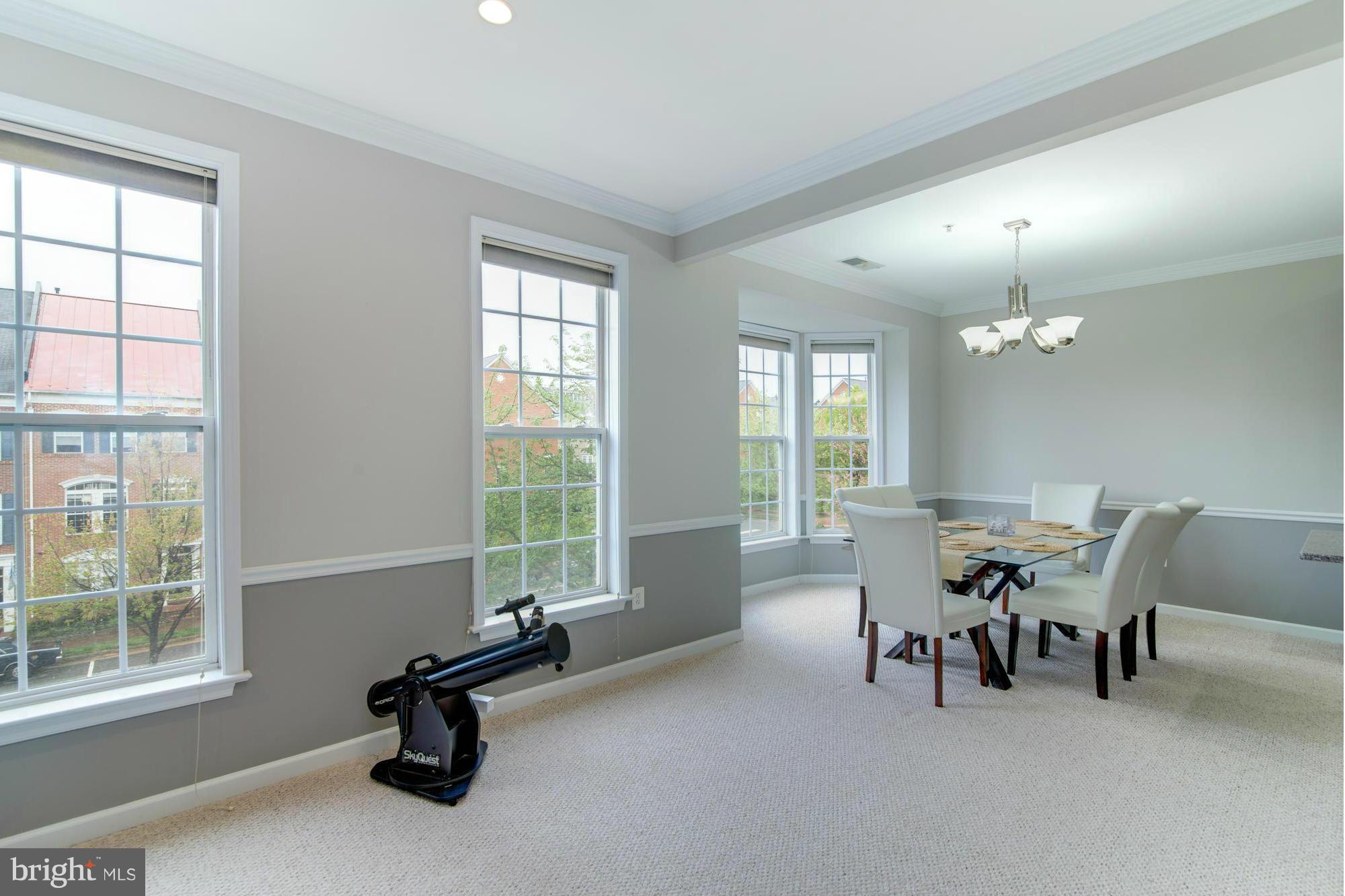 CONDOS AT CAMERON BLVD - Residential Lease