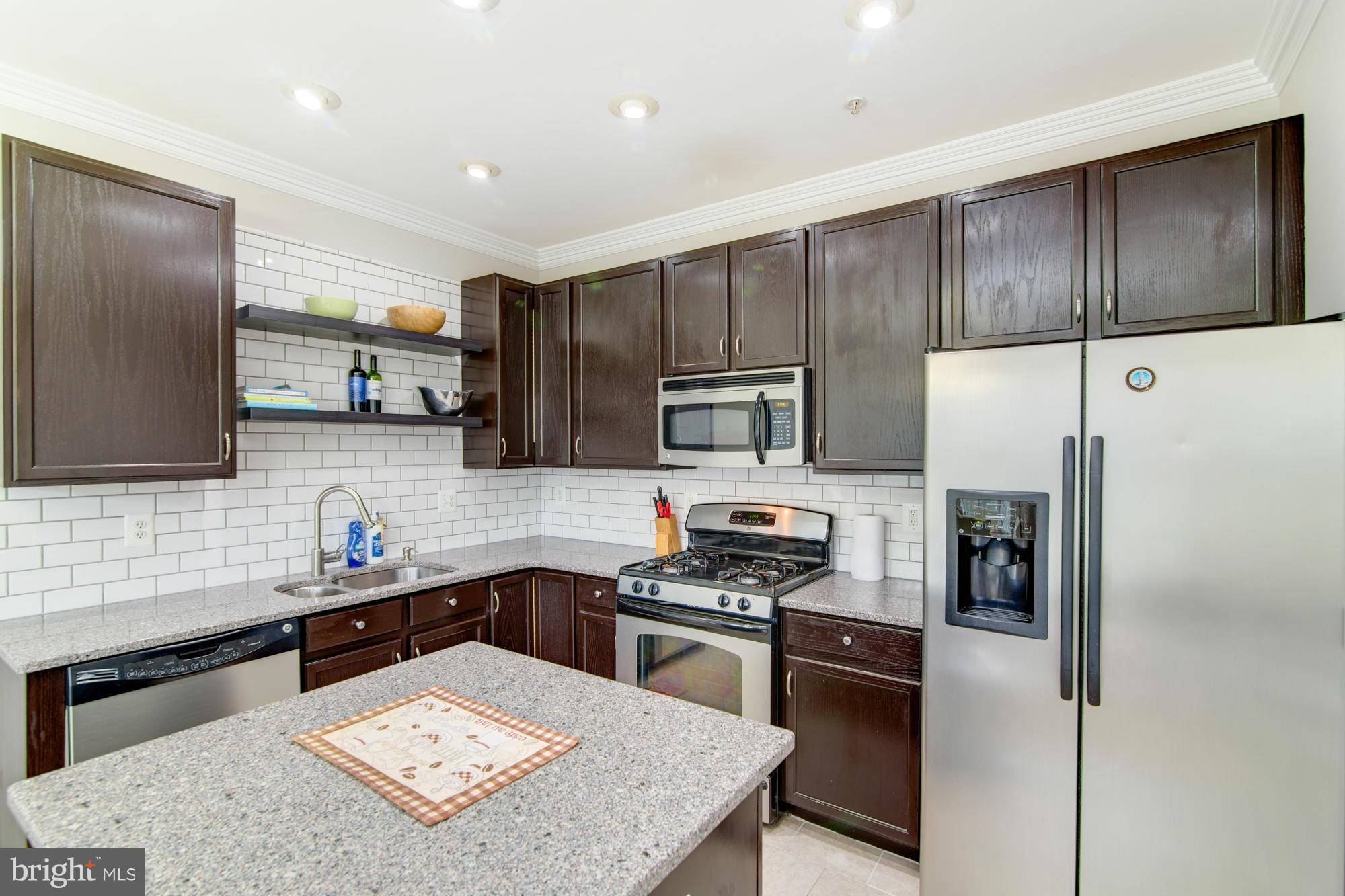 CONDOS AT CAMERON BLVD - Residential Lease