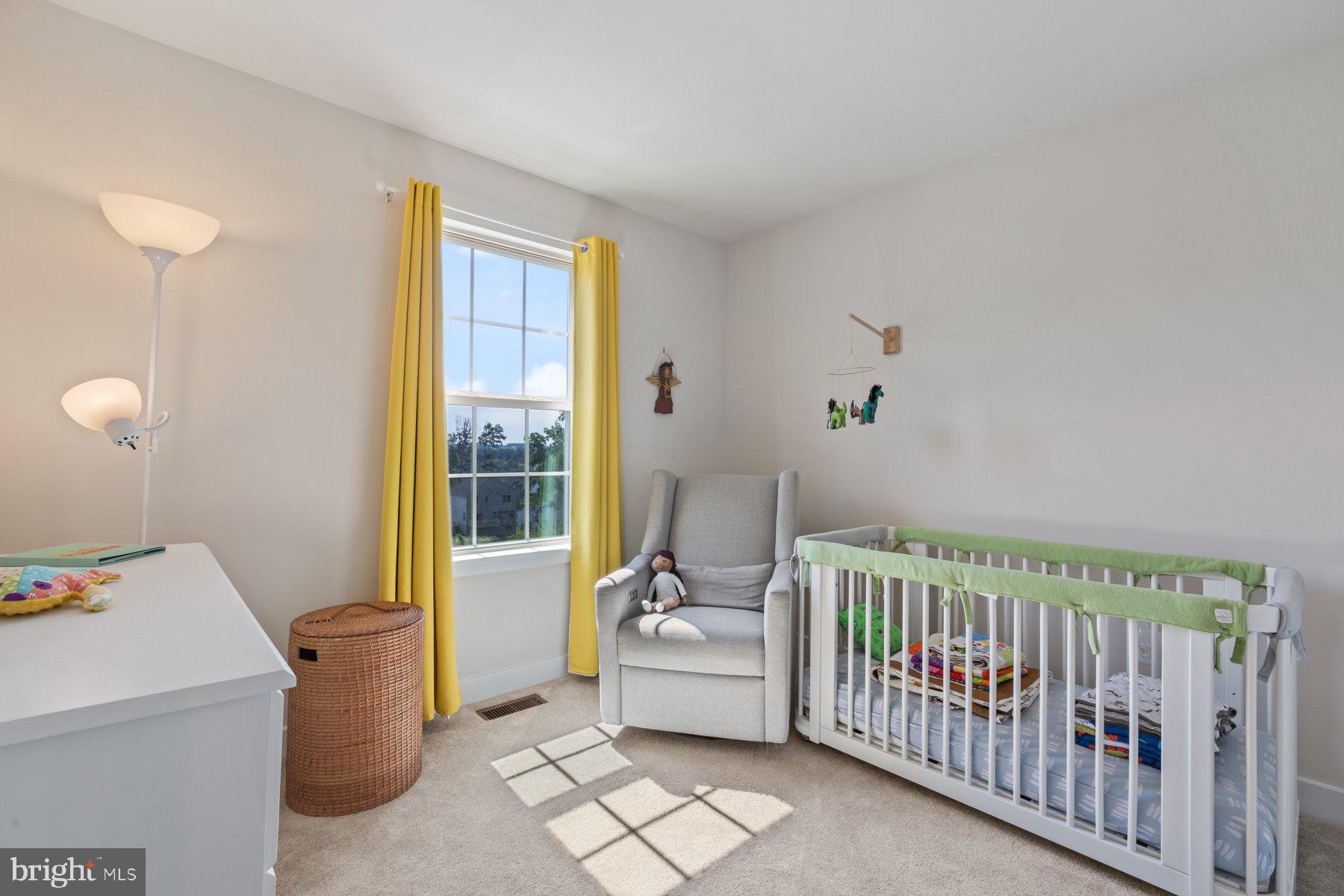 LAKE LINGANORE - Residential