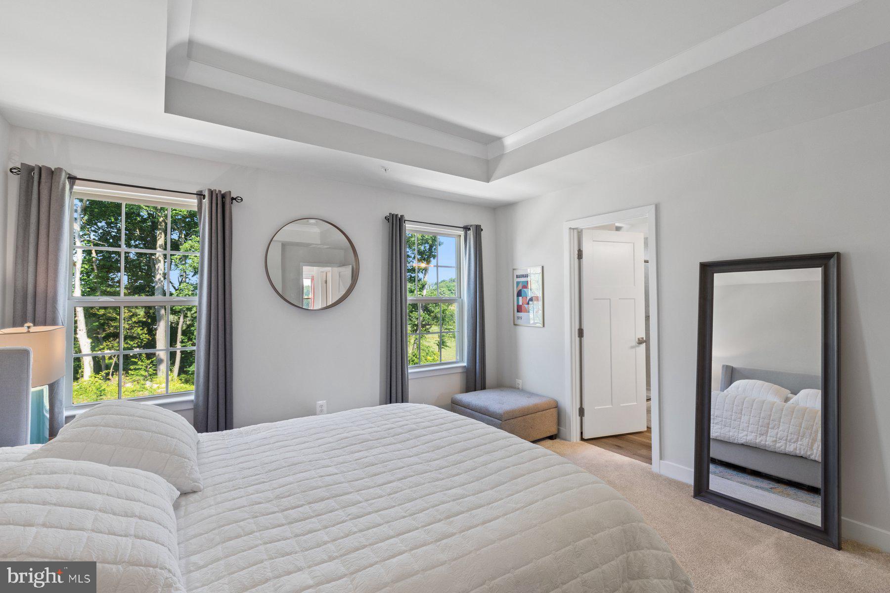 LAKE LINGANORE - Residential