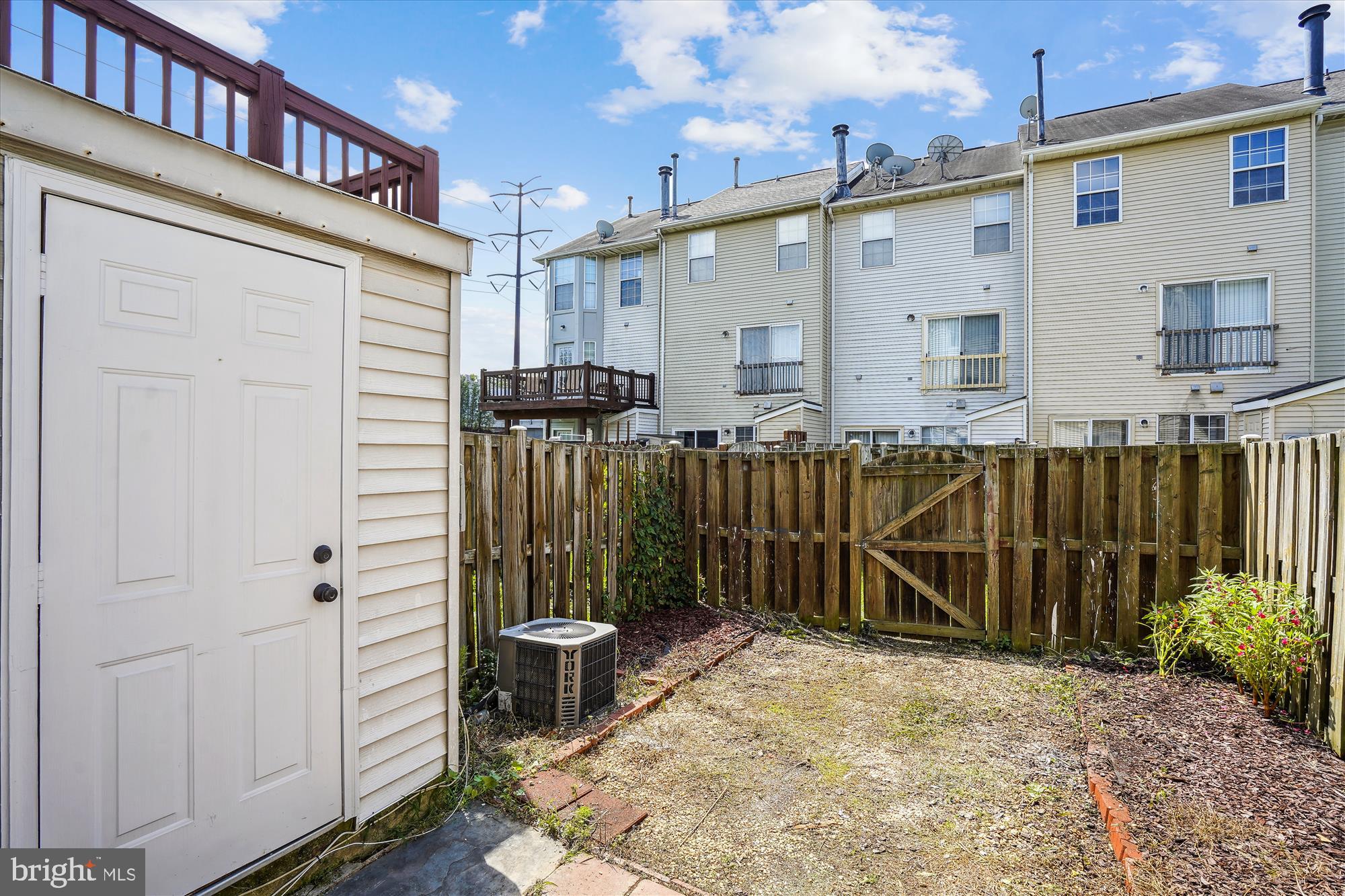 GREENS AT FAIR LAKES - Residential