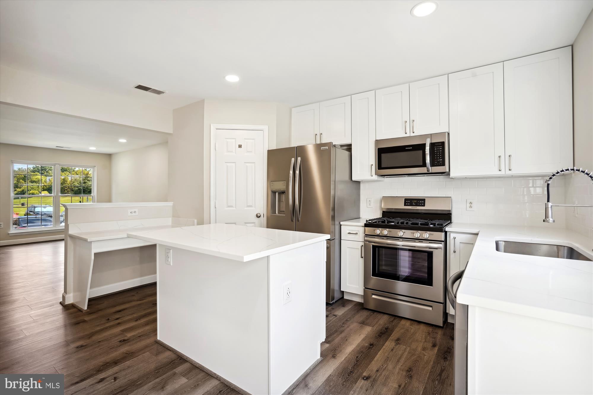 GREENS AT FAIR LAKES - Residential