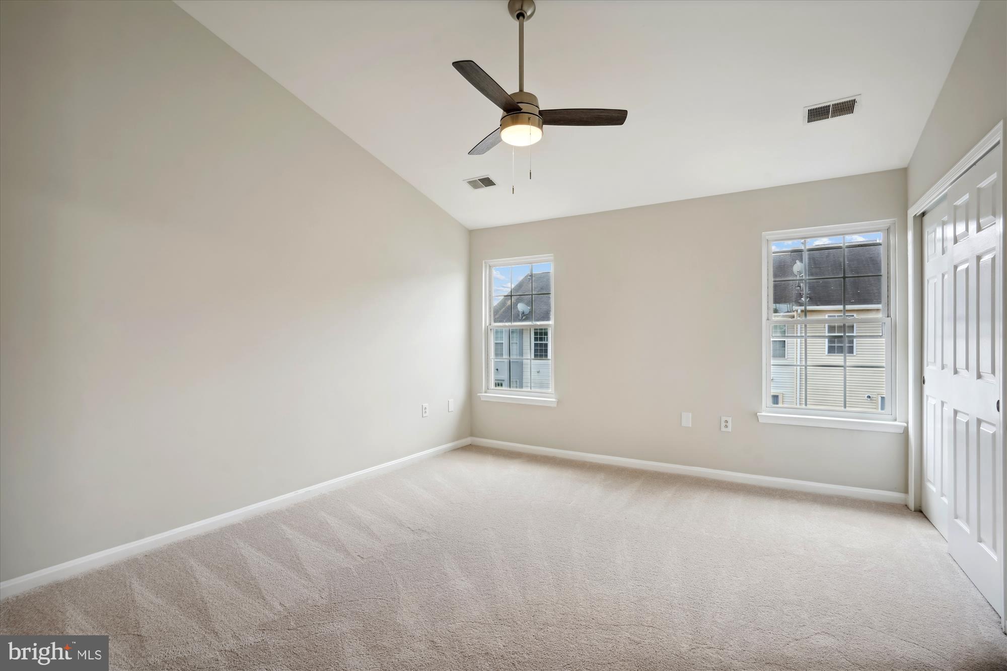 GREENS AT FAIR LAKES - Residential