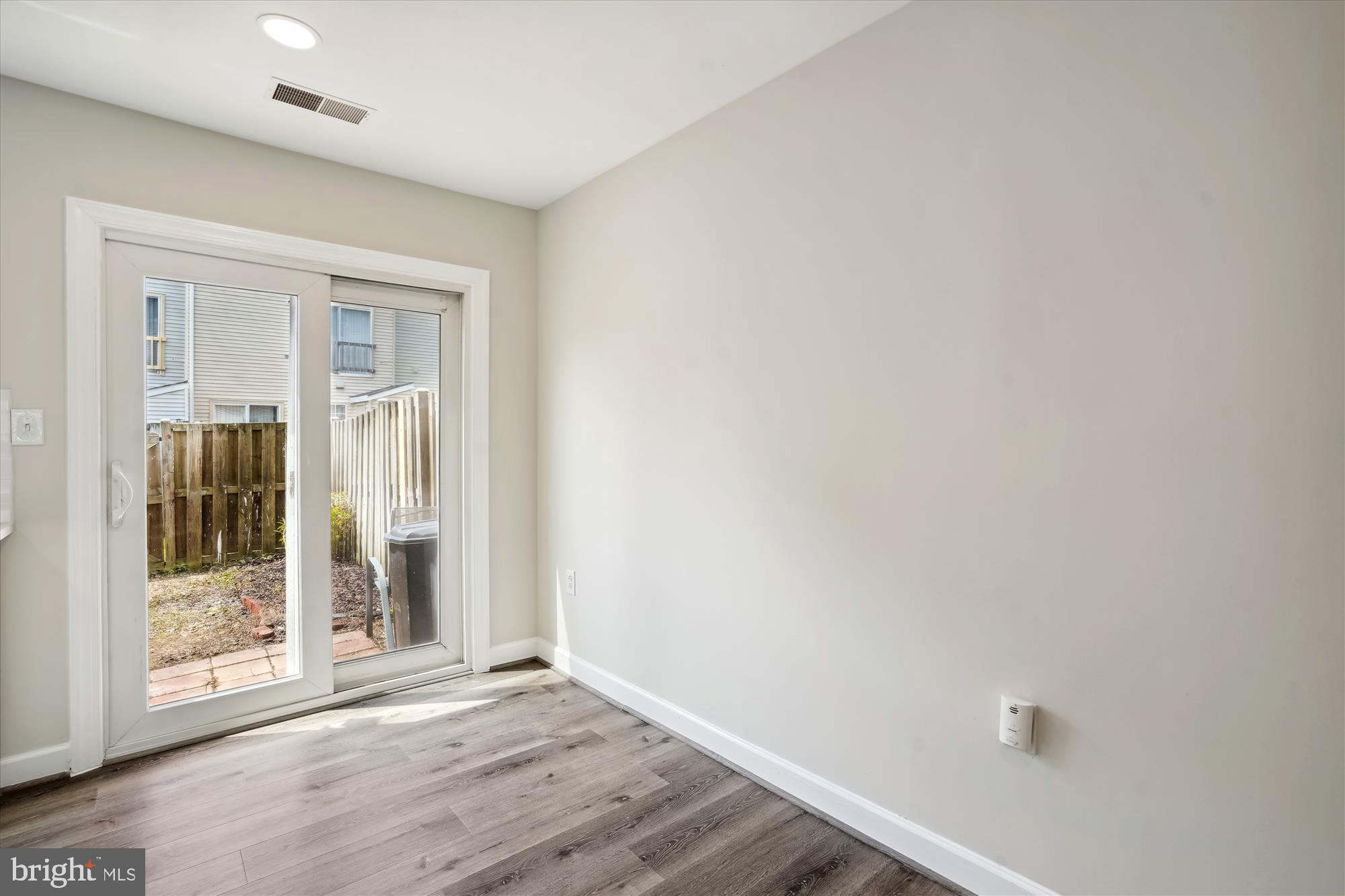 GREENS AT FAIR LAKES - Residential