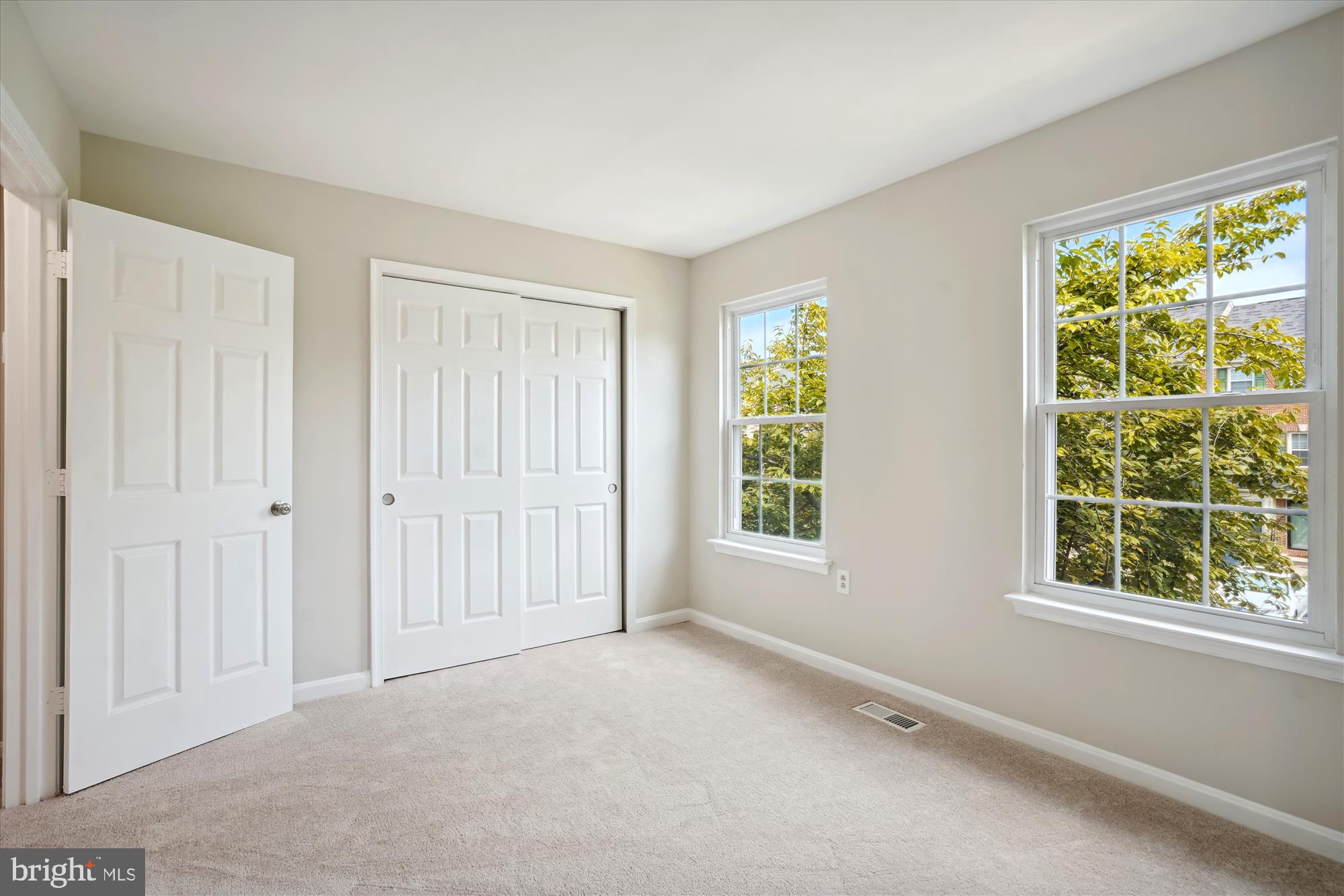 GREENS AT FAIR LAKES - Residential