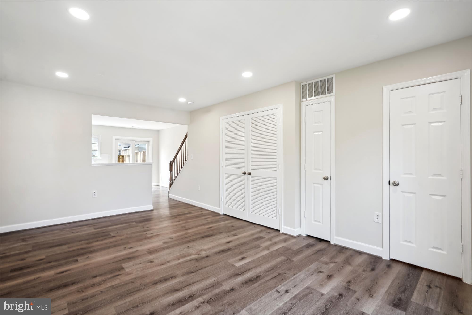 GREENS AT FAIR LAKES - Residential