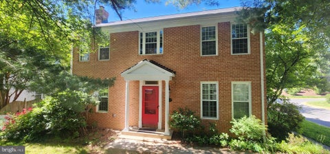 Homes For Sale - 19907 Wild Ginger Place<br/> MONTGOMERY VILLAGE, MD 20886