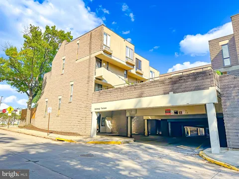 MLS: MDBA2158528