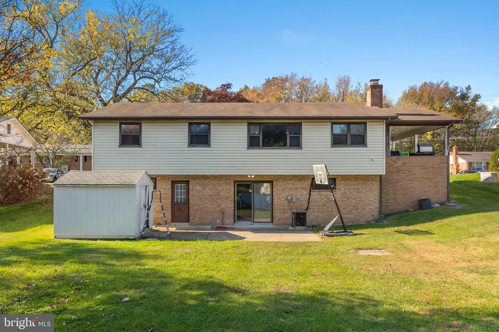 MELLWOOD HILLS - Residential