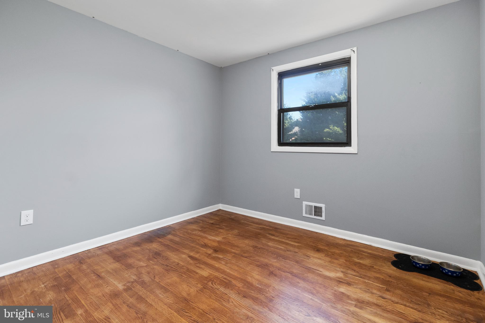 MELLWOOD HILLS - Residential