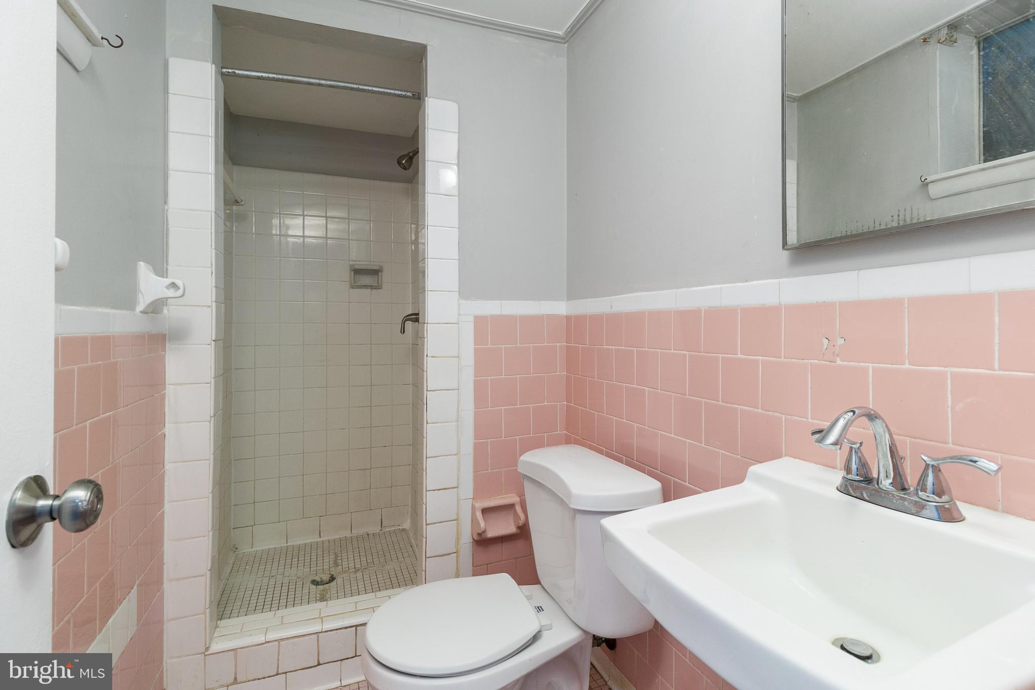 MELLWOOD HILLS - Residential