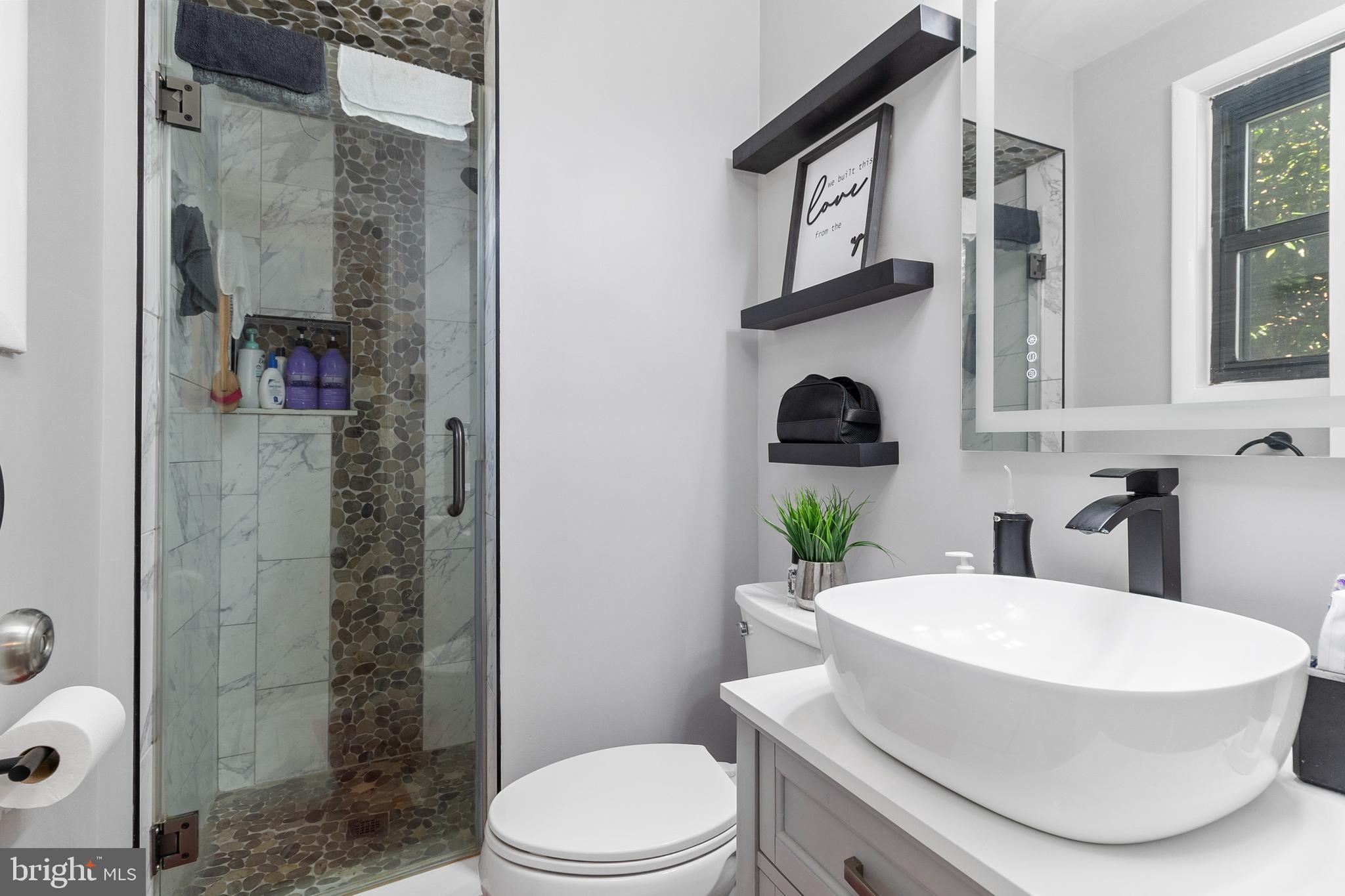 MELLWOOD HILLS - Residential